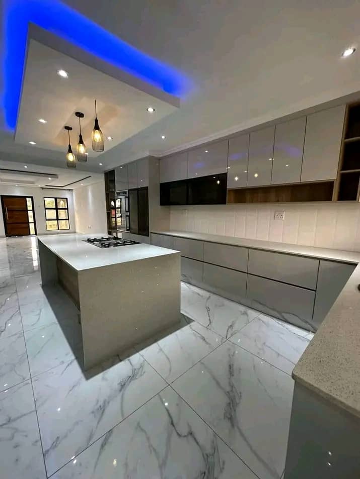  Ceiling Services